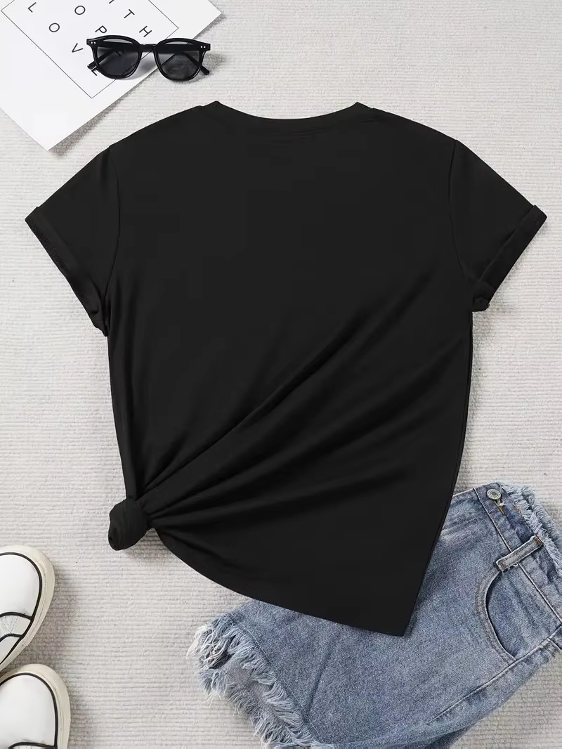 تي شيرت نسائي يحمل رسمًا لشخصي - مراجعة Korean Pants Lifestyle وسعره